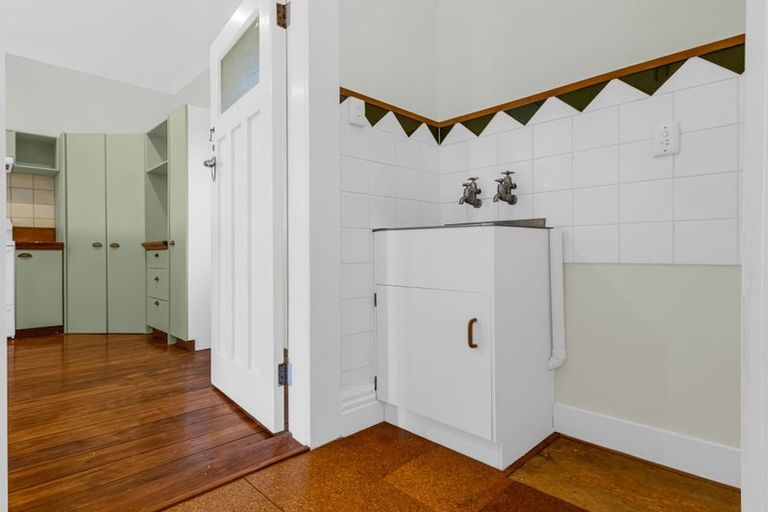 Photo of property in 702 Rodney Street, Saint Leonards, Hastings, 4120