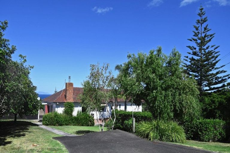 Photo of property in 10 Totara Road, Leigh, 0985