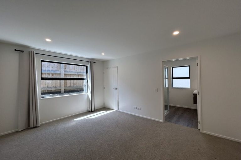 Photo of property in 103 Jack Hanley Drive, Jacks Point, Queenstown, 9371