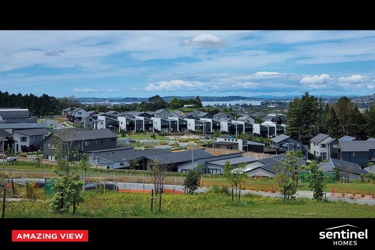 Photo of property in 1 Kauru Lane, Wainui, 0992