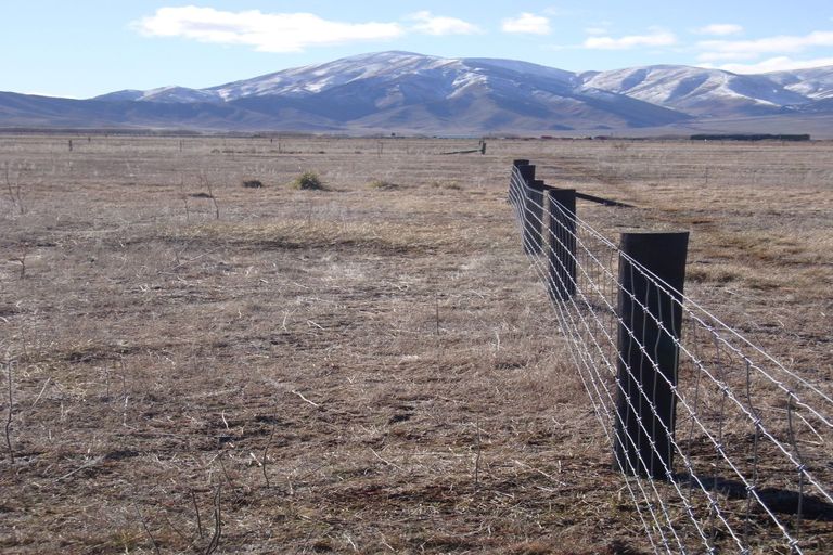 Photo of property in 14 Hardacre Place, Omarama, 9412