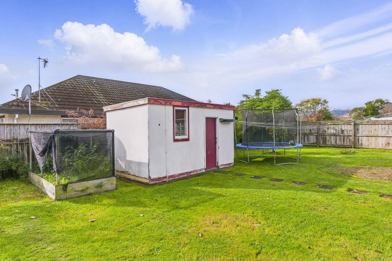 Photo of property in 18 Hannan Street, Levin, 5510