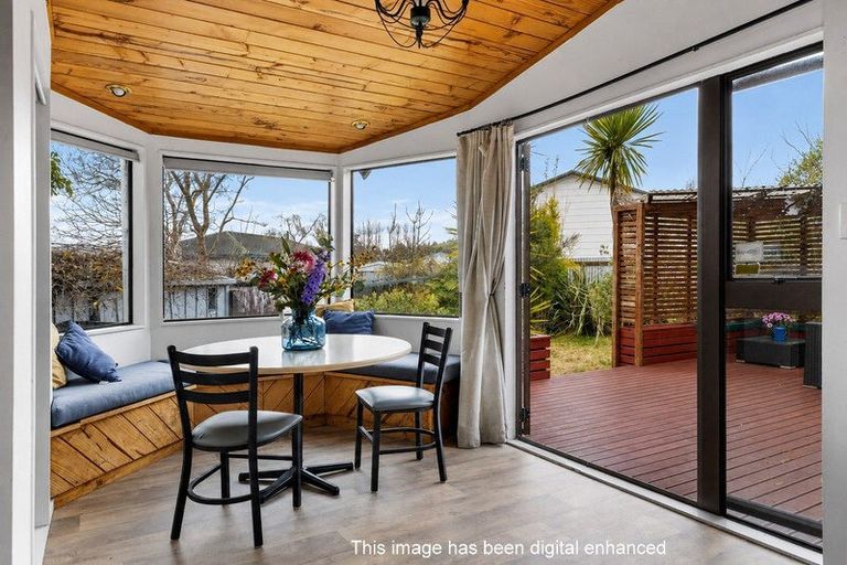 Photo of property in 6 Avon Close, Richmond Heights, Taupo, 3330