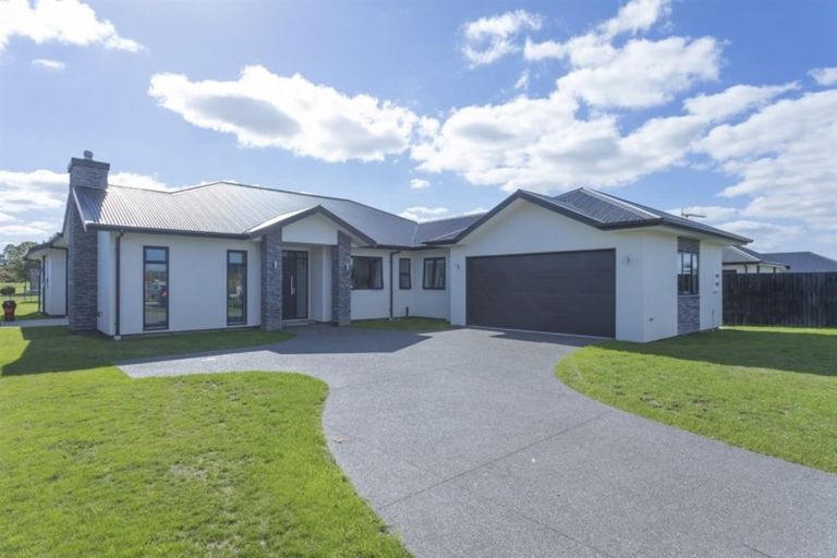 Photo of property in 35 Seymour Drive, Rolleston, 7614