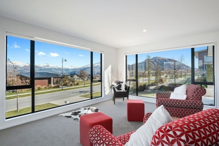 Photo of property in 26 Westview Road, Wanaka, 9305