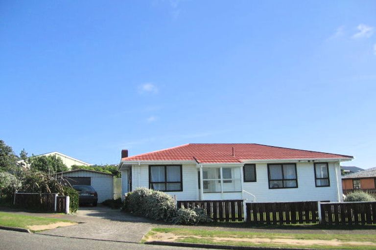 Photo of property in 44 Matatiro Street, Titahi Bay, Porirua, 5022