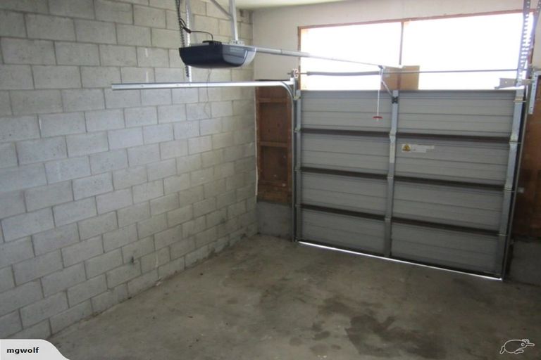 Photo of property in 2/68 Nortons Road, Avonhead, Christchurch, 8042