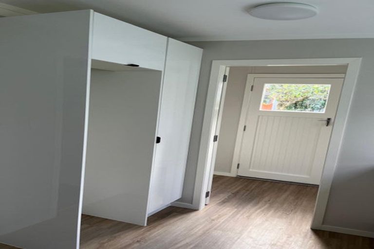 Photo of property in 6 Awarua Street, Ngaio, Wellington, 6035