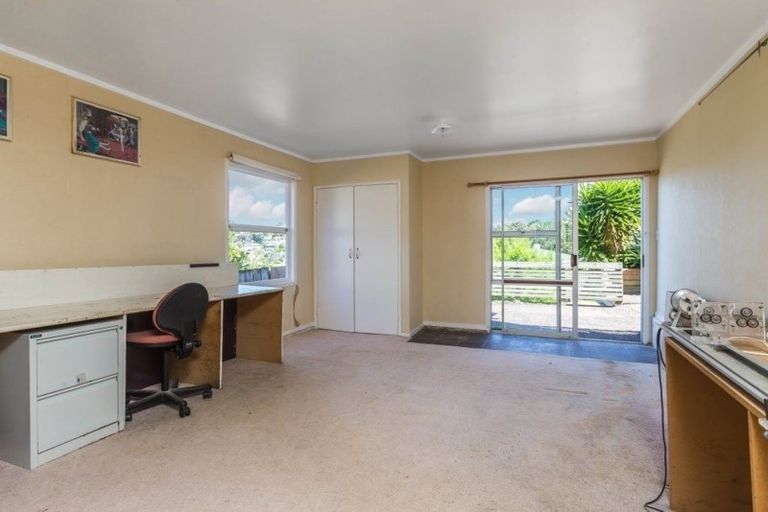 Photo of property in 20 Chequers Avenue, Glenfield, Auckland, 0629
