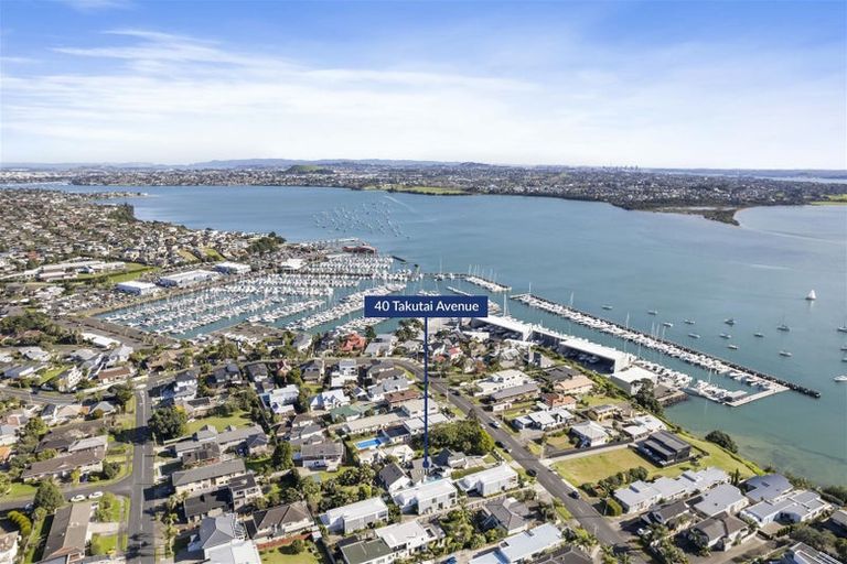 Photo of property in 40 Takutai Avenue, Bucklands Beach, Auckland, 2012