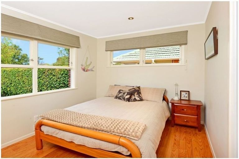 Photo of property in 26 Lynden Avenue, Hillcrest, Auckland, 0627