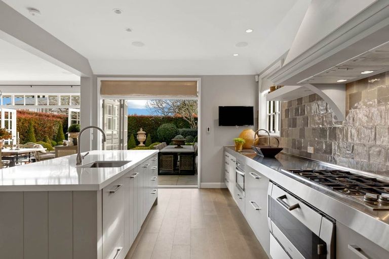 Photo of property in 4 Burwood Crescent, Remuera, Auckland, 1050