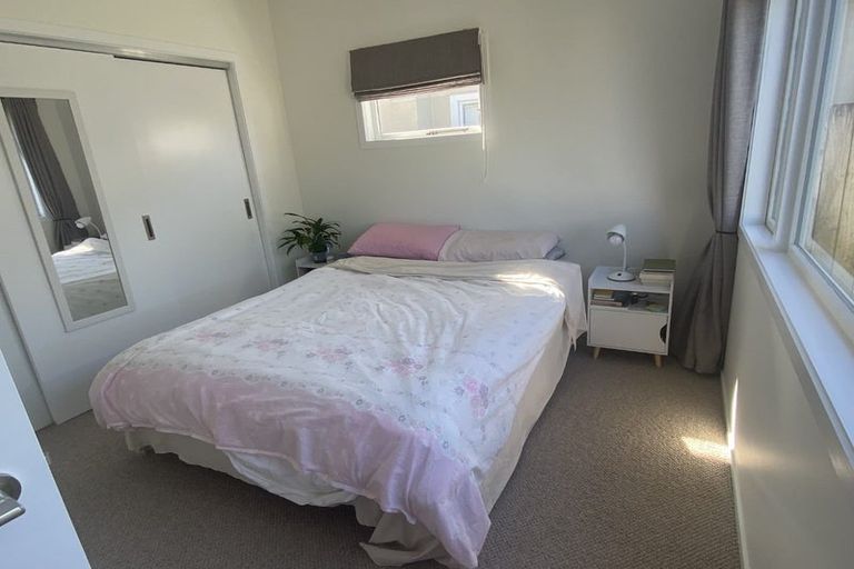 Photo of property in 238 Saint Aubyn Street, New Plymouth, 4310