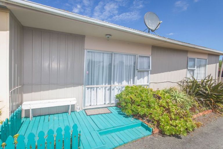 Photo of property in 63c Polson Street, Castlecliff, Whanganui, 4501