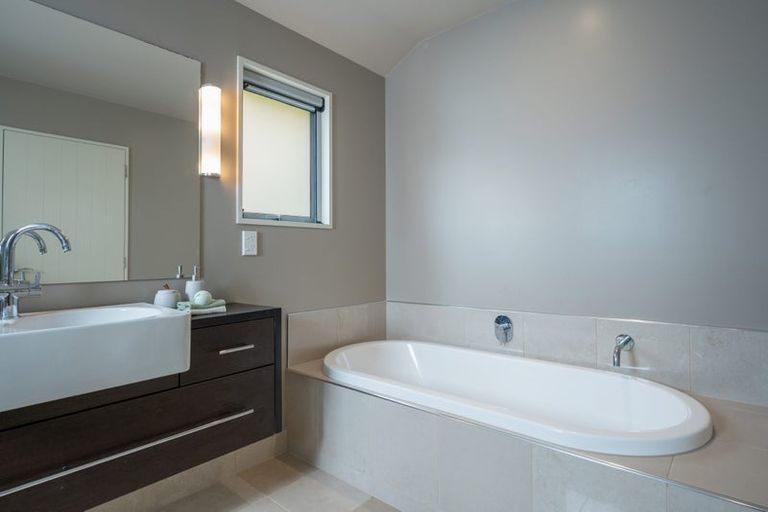 Photo of property in 22 Iwa Road, The Wood, Nelson, 7010