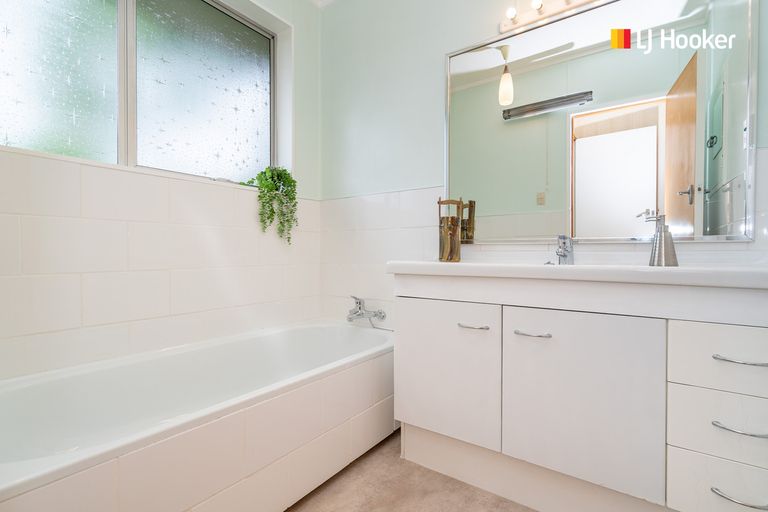 Photo of property in 10 Botting Place, Waverley, Dunedin, 9013