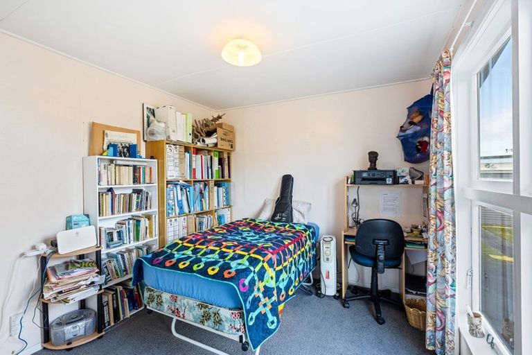 Photo of property in 76 Park Avenue, Waitarere Beach, Levin, 5510