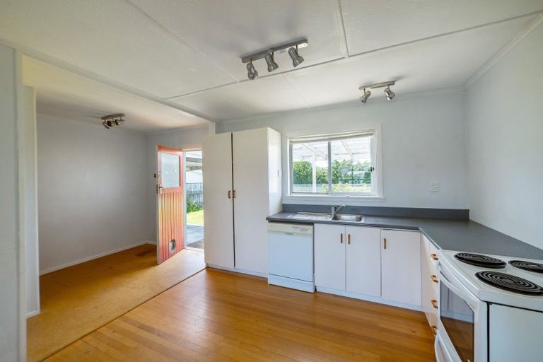 Photo of property in 23 Wyndham Street, Carterton, 5713