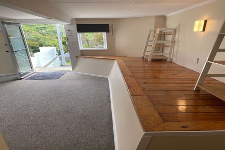 Photo of property in 31 Disley Street, Highbury, Wellington, 6012