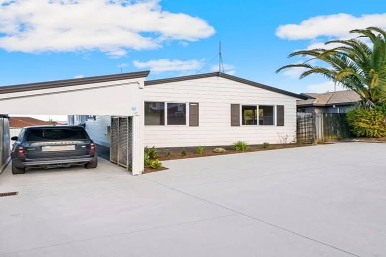 Photo of property in 139 Alfriston Road, Manurewa, Auckland, 2105