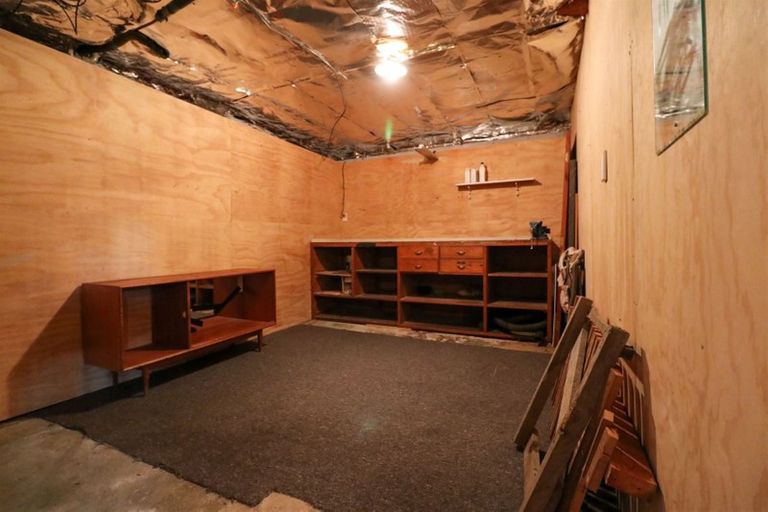 Photo of property in 15 Clyde Carr Crescent, Waimataitai, Timaru, 7910