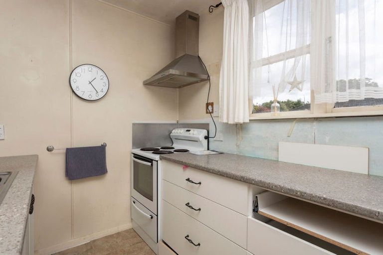 Photo of property in 17 Albert Street, Dannevirke, 4930