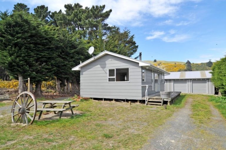 Photo of property in 44 Harwood Street, Harwood, Dunedin, 9077