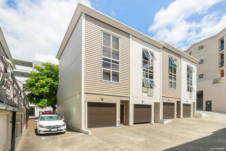 Photo of property in 4/8 Burgoyne Street, Grey Lynn, Auckland, 1021