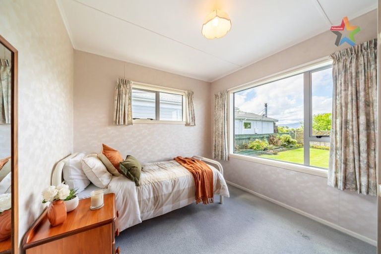 Photo of property in 46 Korokoro Road, Korokoro, Lower Hutt, 5012