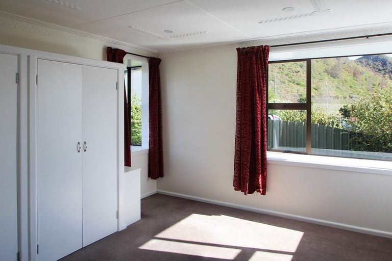 Photo of property in 13 Bowen Street, Kurow, 9435