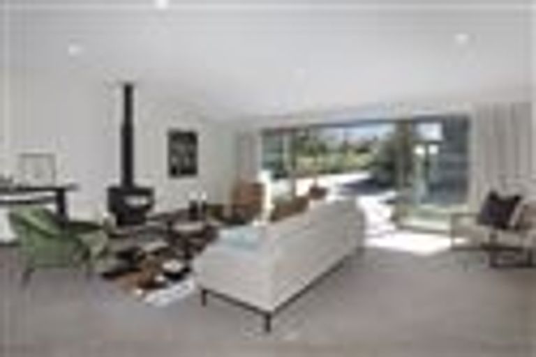 Photo of property in 1/38 Glandovey Road, Fendalton, Christchurch, 8052