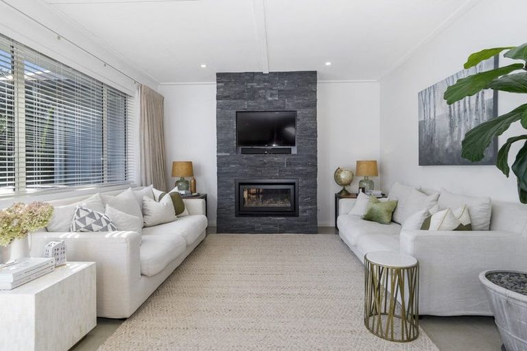 Photo of property in 84a Margaret Drive, Omokoroa, 3114