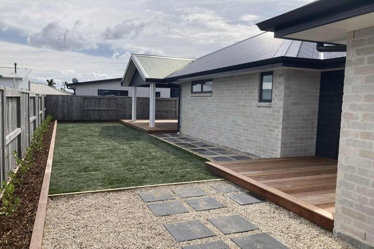 Photo of property in 53 Cotula Way, Papamoa Beach, Papamoa, 3118