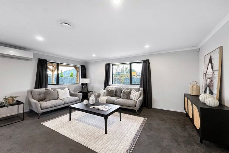 Photo of property in 31 Makawe Roa Street, Marshland, Christchurch, 8083