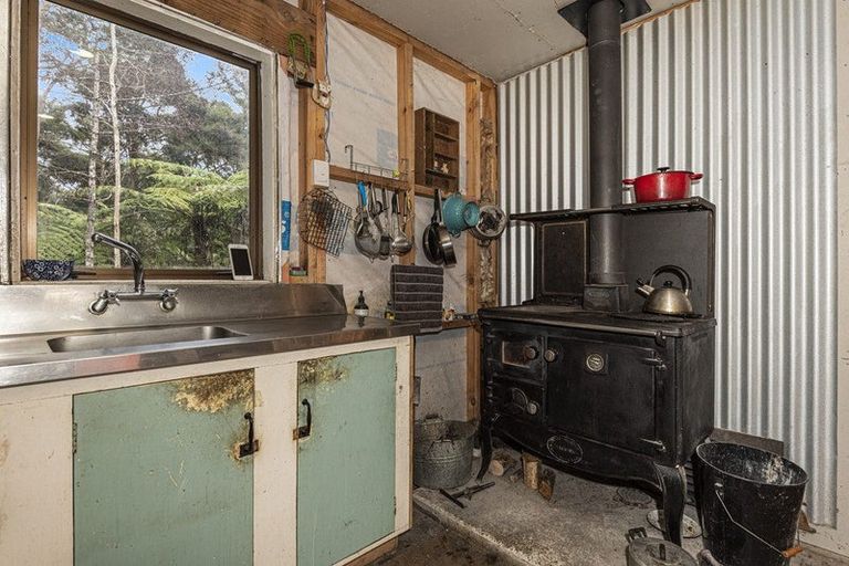 Photo of property in 74 Waiparera Road, Parua Bay, 0192