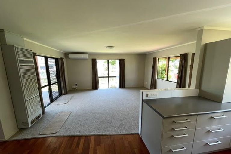 Photo of property in 3 Ensign Place, Flagstaff, Hamilton, 3210