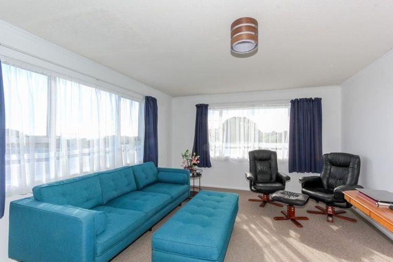 Photo of property in 114 Wairau Road, Oakura, 4314