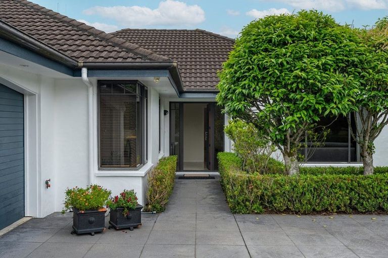 Photo of property in 5 Strathconnan Court, Rototuna, Hamilton, 3210