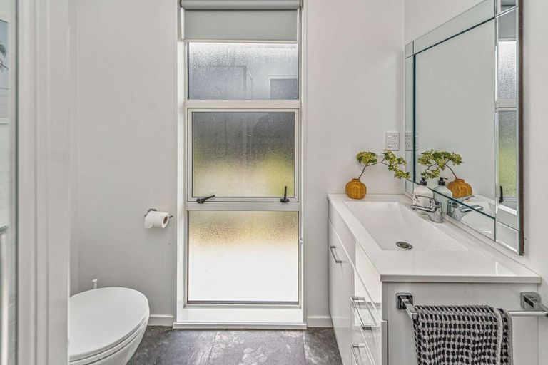 Photo of property in 5 Toi Street, Tawhero, Whanganui, 4501