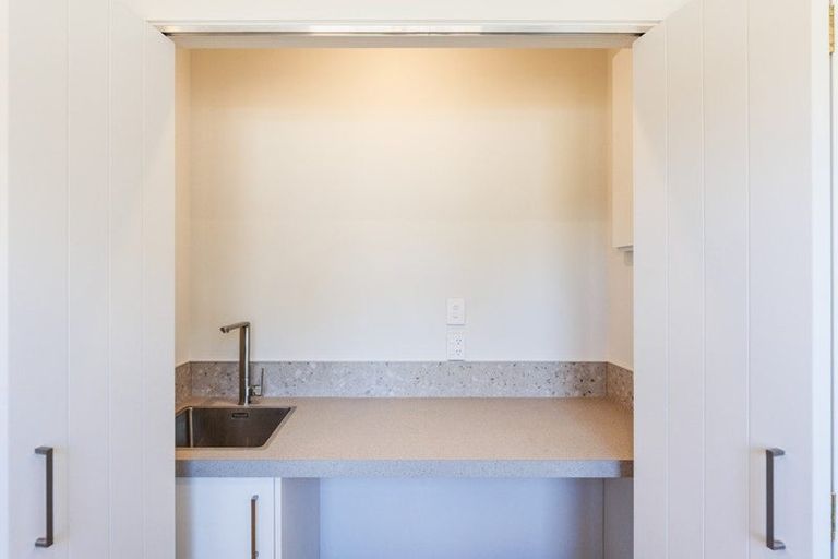 Photo of property in 174 College Street, Awapuni, Palmerston North, 4412