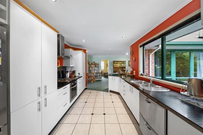 Photo of property in 125 Kings Drive, Wanaka, 9305