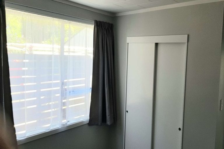 Photo of property in 1/80 Airlie Road, Plimmerton, Porirua, 5026