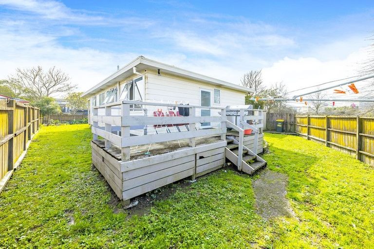 Photo of property in 1/14 Trimdon Street, Randwick Park, Auckland, 2105