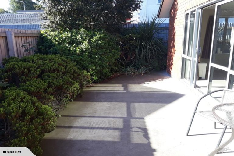 Photo of property in 5/190 Lincoln Road, Addington, Christchurch, 8024