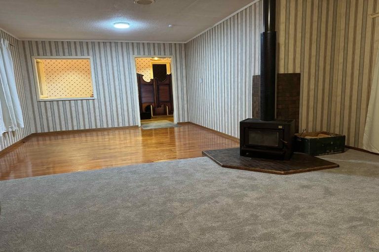 Photo of property in 60 Tatariki Street, Rosehill, Papakura, 2113