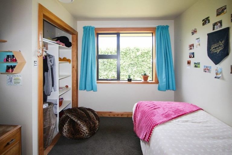 Photo of property in 18 Maclean Street, Glenavy, Waimate, 7980