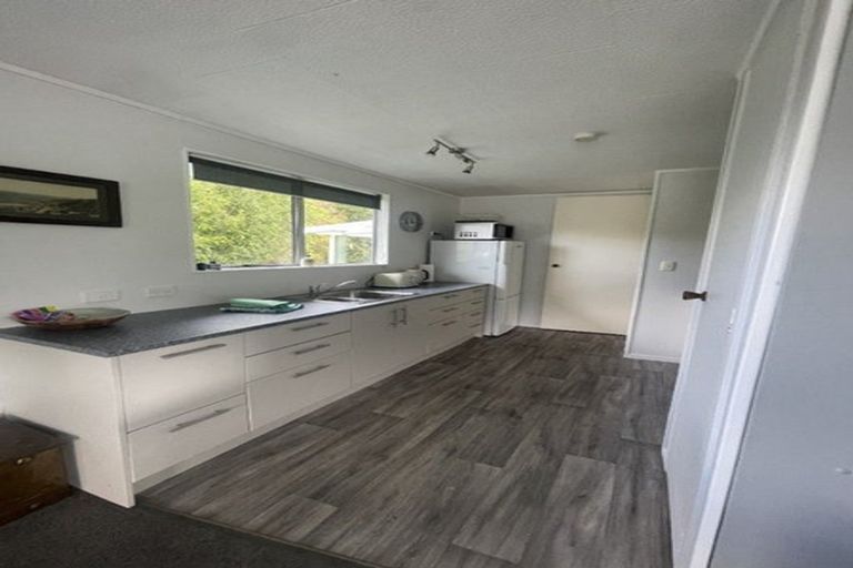 Photo of property in 685 Queen Charlotte Drive, Havelock, Picton, 7281