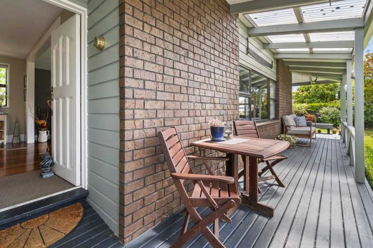 Photo of property in 77 Limbrick Street, Terrace End, Palmerston North, 4410
