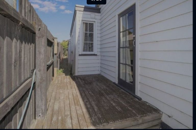 Photo of property in 1/27 Wrights Road, Addington, Christchurch, 8024