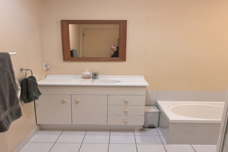 Photo of property in 2/1 Cross Street, Phillipstown, Christchurch, 8011